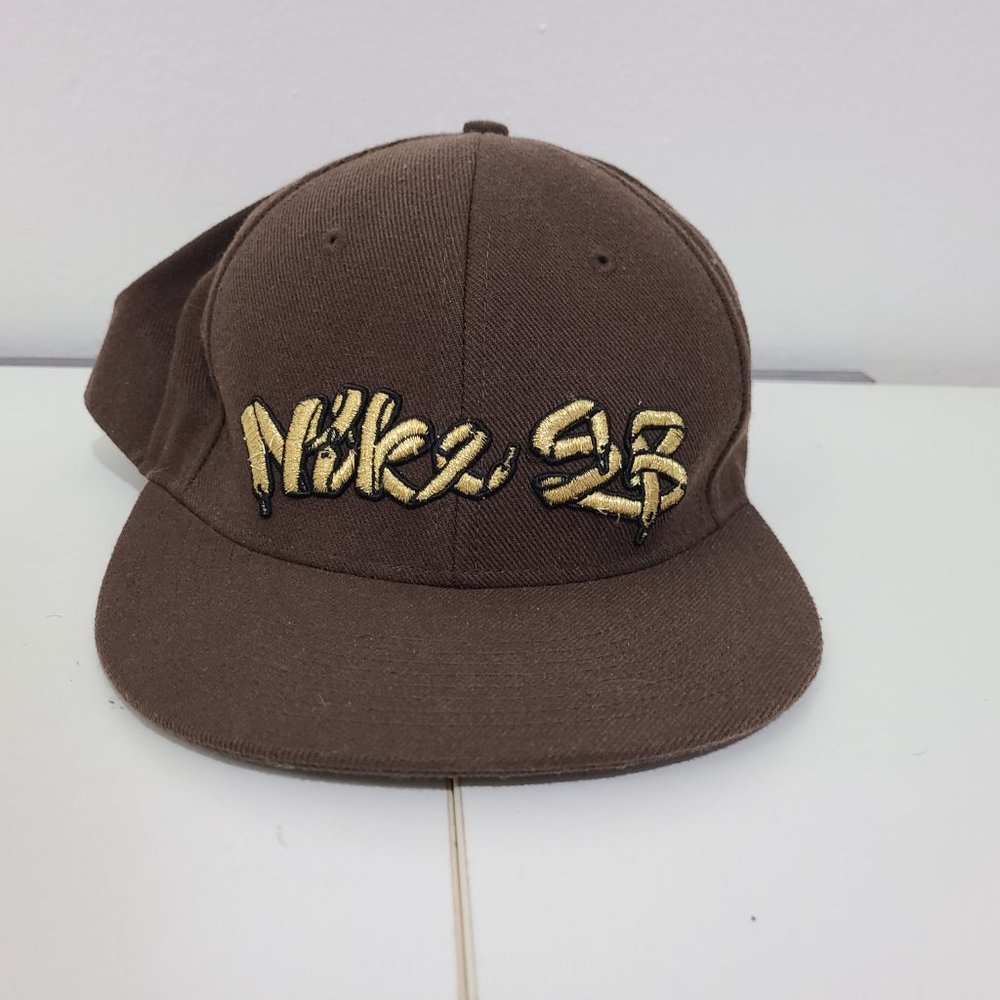Vintage Nike SB Embroidered Spellout Brown Hat Size 7.5